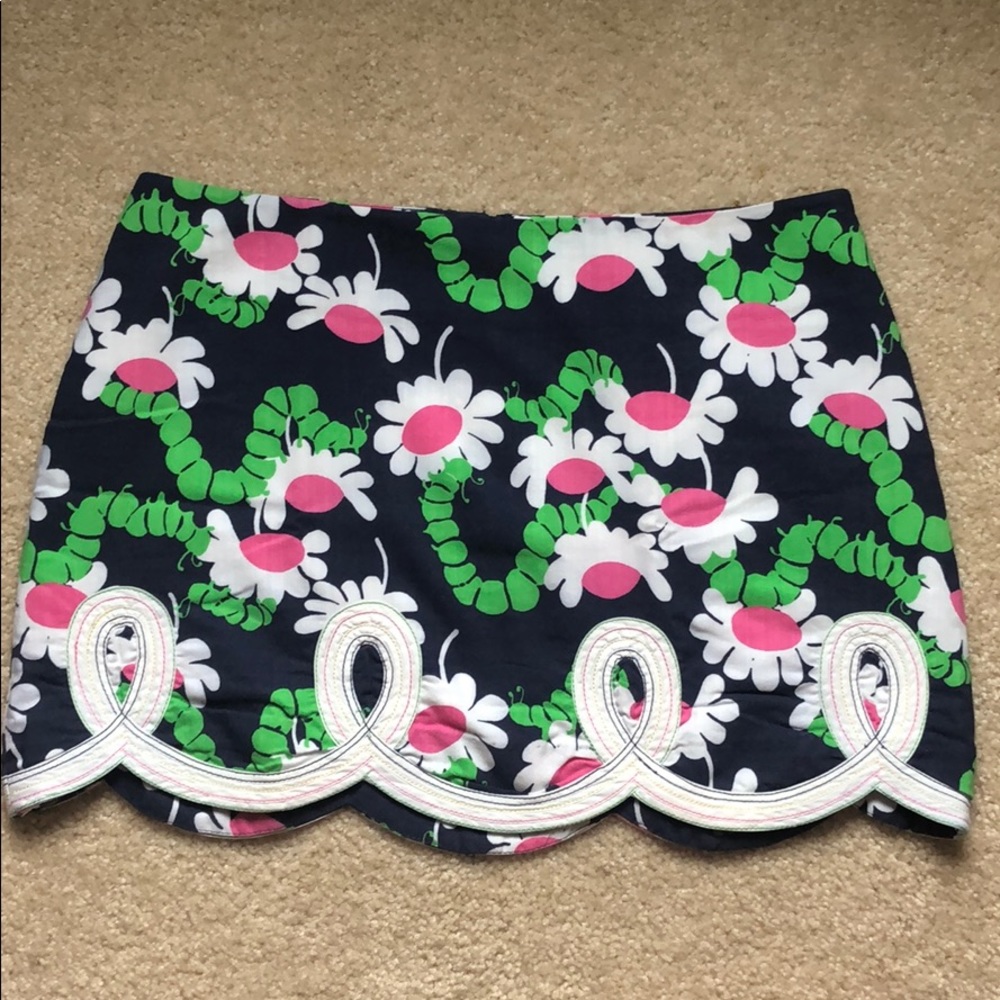 NWOT Lilly Pulitzer Scalloped Skirt in Navy Floral